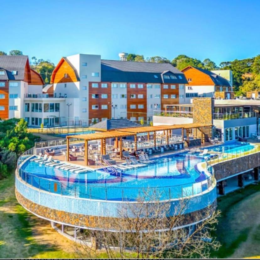 Resort Hotel Golden Gramado Esterno foto